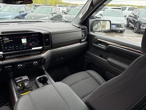 Certified 2024 GMC Sierra 1500 Elevation w/ Preferred Package AWD/4WD image 27