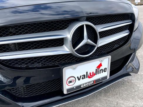 Used 2017 Mercedes-Benz C 300 Sedan image 29