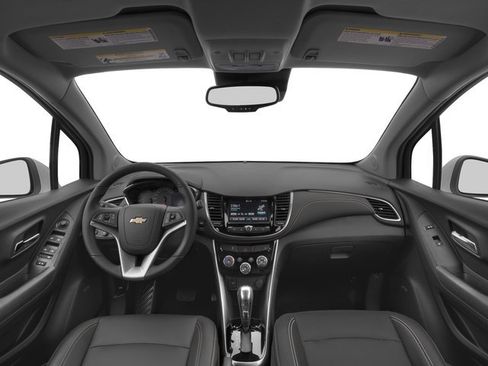 Used 2017 Chevrolet Trax Premier w/ Midnight Edition FWD image 8