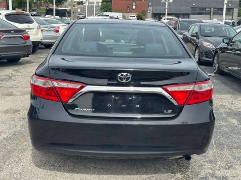 Used 2015 Toyota Camry LE FWD image 7