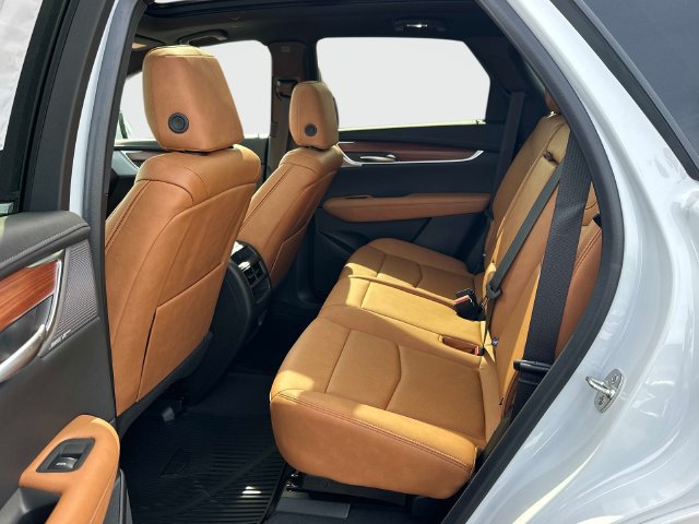 New 2026 Cadillac XT5 Premium Luxury AWD/4WD image 11