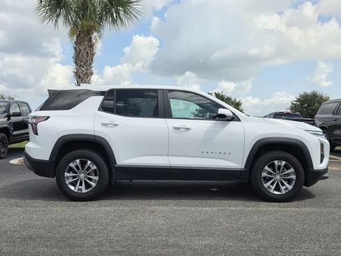 Used 2025 Chevrolet Equinox LT FWD image 7