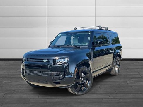 Certified 2025 Land Rover Defender 130 X-Dynamic SE AWD/4WD image 1