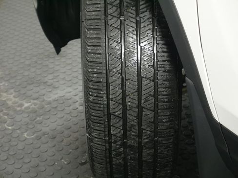 Used 2023 Honda Passport EX-L image 16