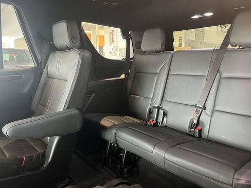 Used 2026 Chevrolet Tahoe High Country AWD/4WD image 35