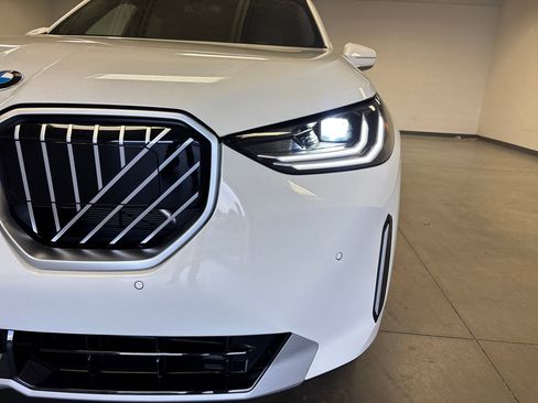 Used 2026 BMW X3 xDrive30 image 9