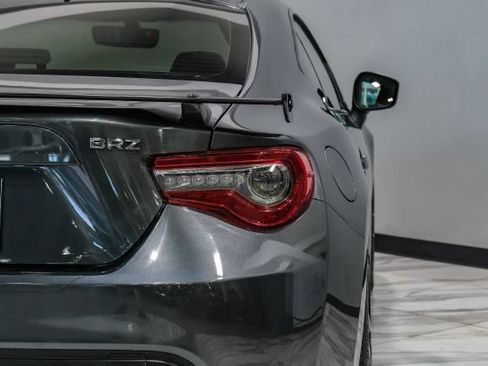 Used 2018 Subaru BRZ Limited w/ Popular Package #3 RWD image 45