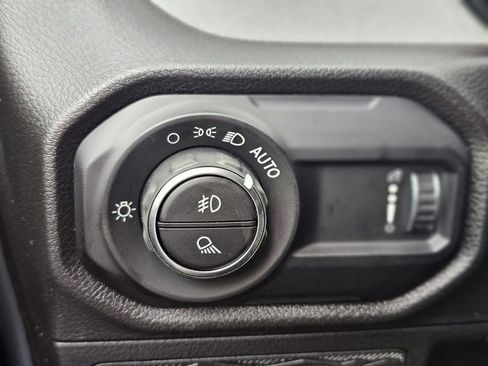 New 2026 Jeep Gladiator Sport image 12