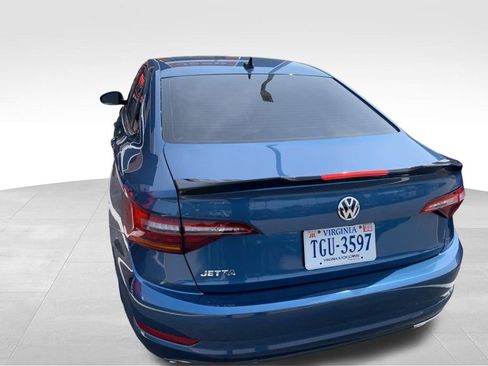 Used 2019 Volkswagen Jetta SEL Premium FWD image 16