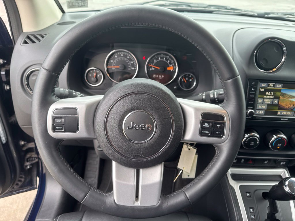 Used 2016 Jeep Compass High Altitude AWD/4WD image 14