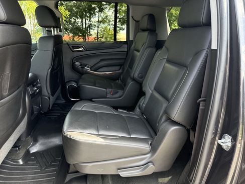 Used 2016 Chevrolet Suburban LTZ AWD/4WD image 22