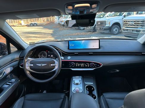 Used 2024 Genesis GV70 2.5T w/ Advanced Package image 26