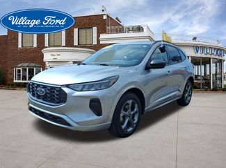 Certified 2023 Ford Escape ST-Line w/ Tech Pack #1 AWD/4WD 360° Tour