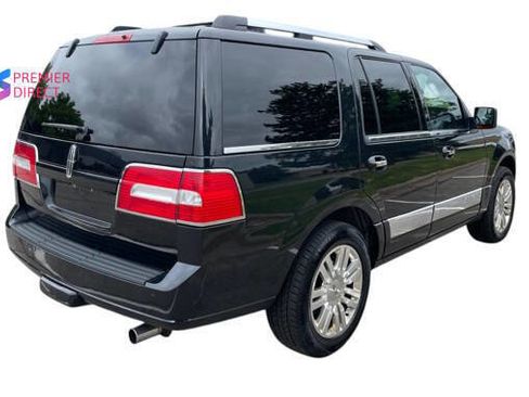 Used 2012 Lincoln Navigator 4WD image 5