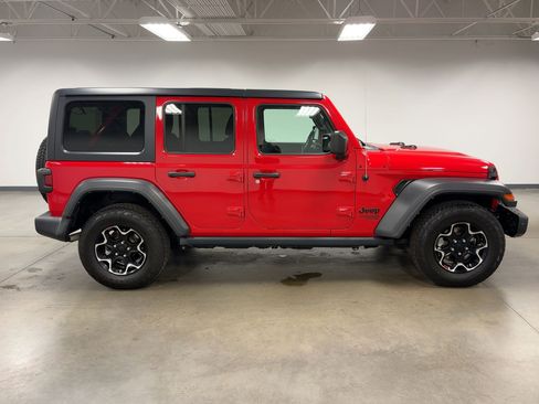 Used 2021 Jeep Wrangler Unlimited Sport image 7