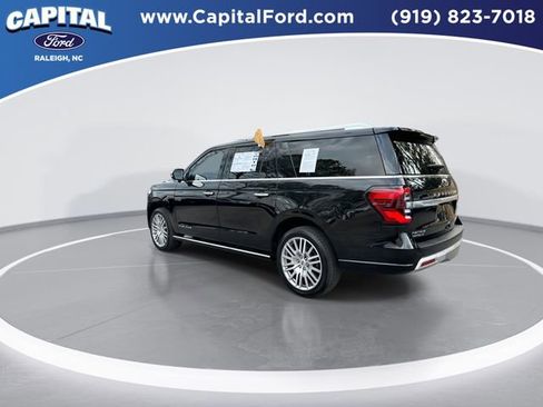 Certified 2023 Ford Expedition Max Platinum image 6