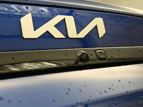 Used 2025 Kia K4 EX FWD image 23