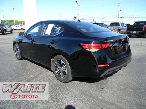 Used 2023 Nissan Sentra SV FWD image 4
