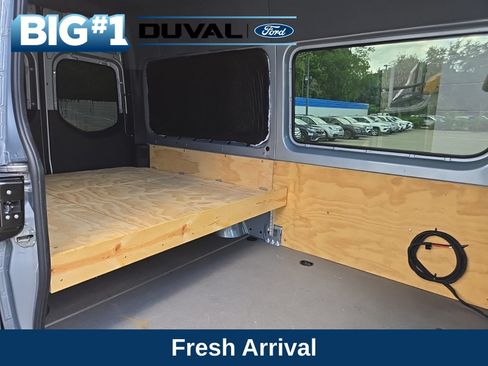 Used 2025 Mercedes-Benz Sprinter 2500 image 4