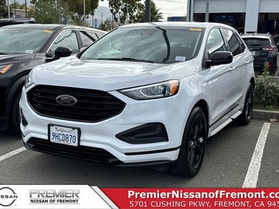 Used 2023 Ford Edge SE w/ Black Appearance Package