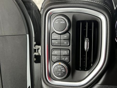 Used 2021 GMC Sierra 2500 SLT w/ SLT Premium Package AWD/4WD image 18