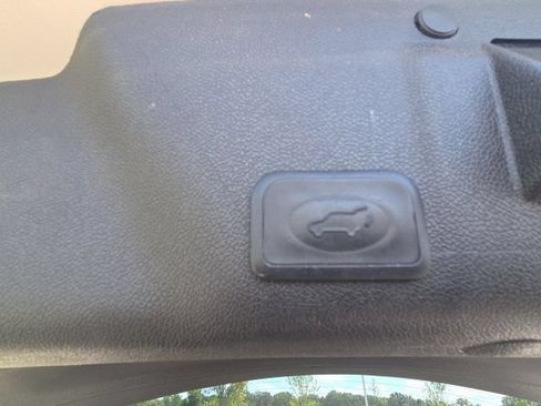 Used 2017 GMC Acadia Limited SLT FWD image 15