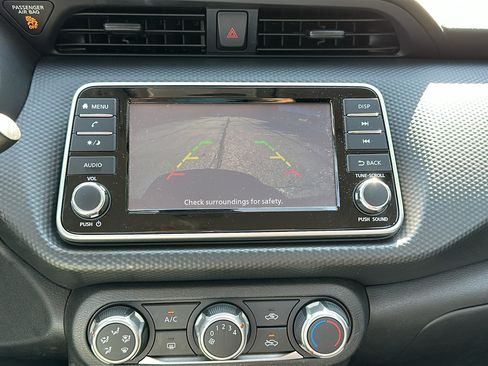 Used 2021 Nissan Kicks S FWD image 18