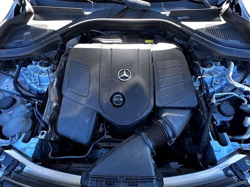 Certified 2023 Mercedes-Benz GLC 300 image 17