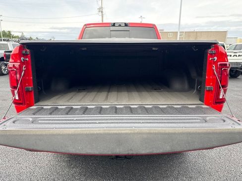 New 2026 RAM 2500 Laramie AWD/4WD image 23