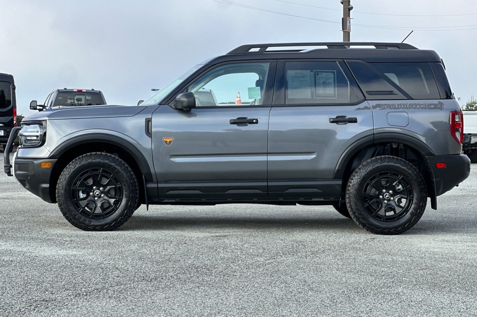 Used 2026 Ford Bronco Sport Badlands w/ Sasquatch Badlands Package AWD/4WD image 2