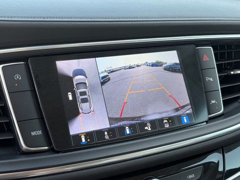 Used 2024 Buick Enclave Avenir w/ Trailering Package, 5000 lbs. FWD image 24