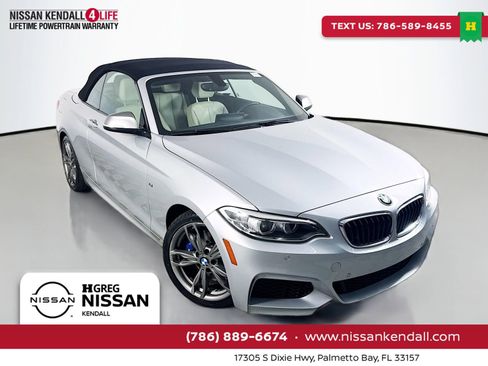 Used 2016 BMW M235i Convertible RWD image 1