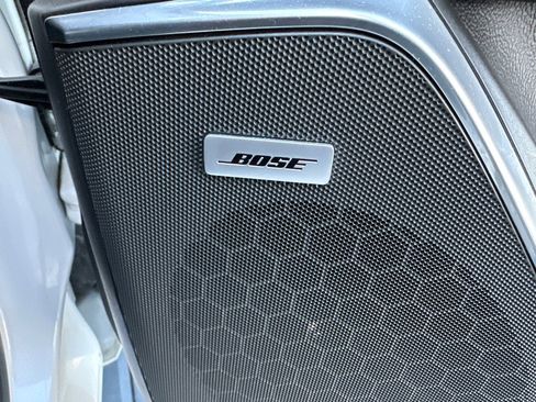 Used 2019 Cadillac Escalade ESV Platinum image 12