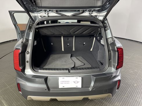 Used 2025 MINI Cooper Countryman S w/ Comfort Package Max image 11