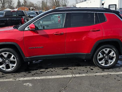 Used 2018 Jeep Compass Limited image 4