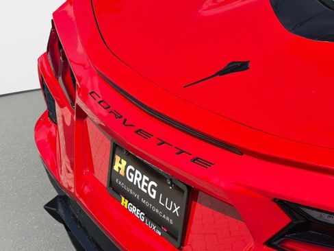Used 2025 Chevrolet Corvette Stingray Preferred Cpe w/ Battery Protection Package RWD image 17