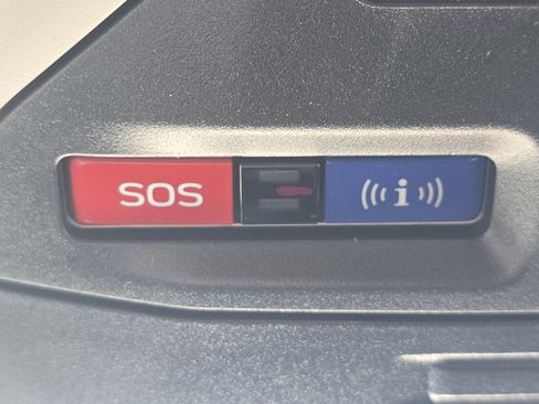 New 2025 Subaru Outback Premium image 26