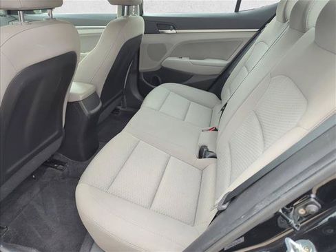 Used 2019 Hyundai Elantra SEL FWD image 7