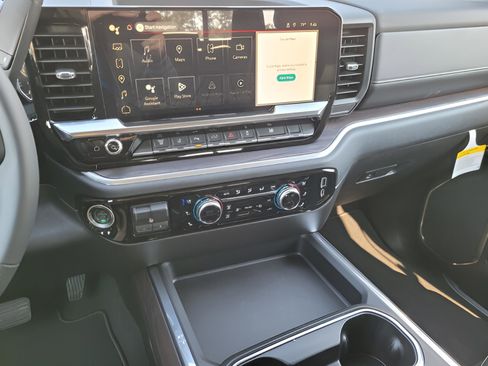 New 2026 GMC Sierra 3500 SLT w/ SLT Convenience Package image 23