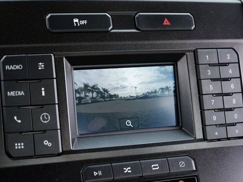 Used 2022 Ford F350 XL w/ Power Equipment Group image 30