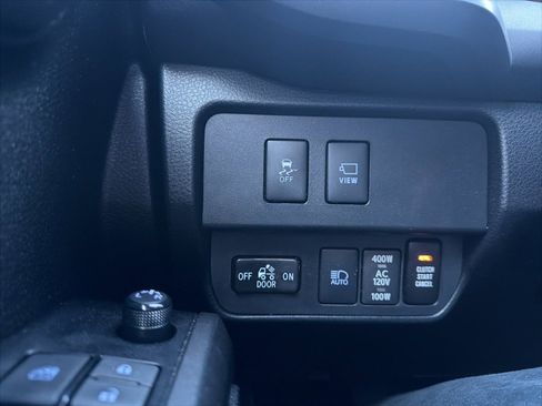 Used 2023 Toyota Tacoma 4x4 Double Cab image 28