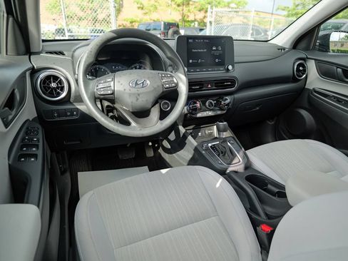 Used 2023 Hyundai Kona SEL AWD/4WD image 36