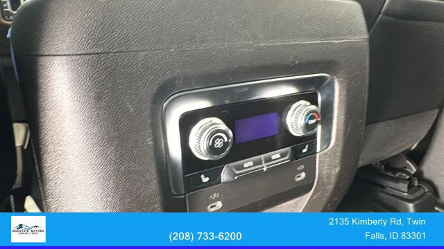Used 2021 GMC Yukon XL Denali w/ LPO, Illumination Package AWD/4WD image 23