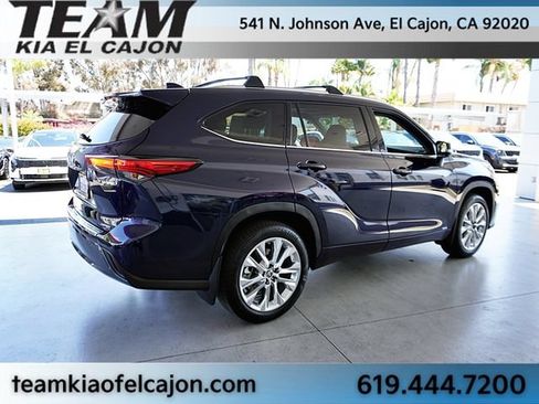 Used 2023 Toyota Highlander Limited AWD/4WD image 8