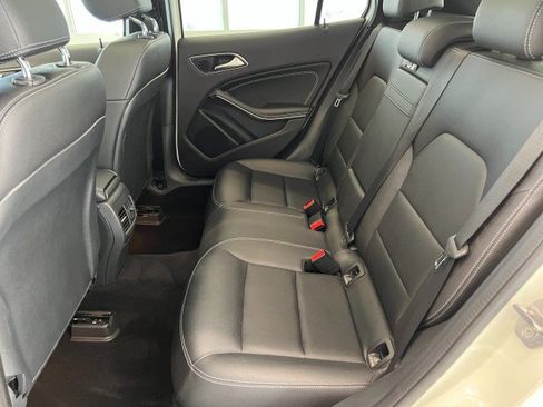 Used 2018 Mercedes-Benz GLA 250 4MATIC image 28