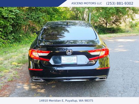 Used 2018 Honda Accord Sport image 4
