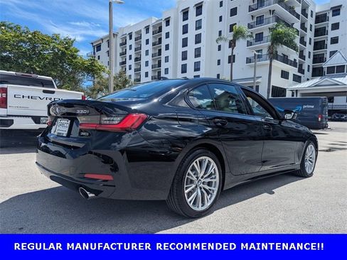 Used 2023 BMW 330i Sedan w/ Premium Package image 8