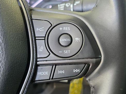 Certified 2022 Toyota Camry SE FWD image 22