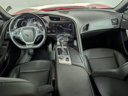 Used 2018 Chevrolet Corvette Z06 RWD image 12