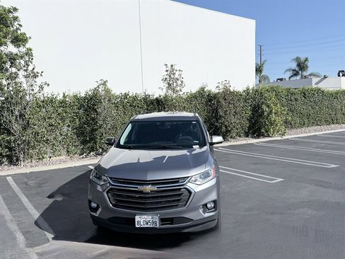 Used 2019 Chevrolet Traverse LT image 6
